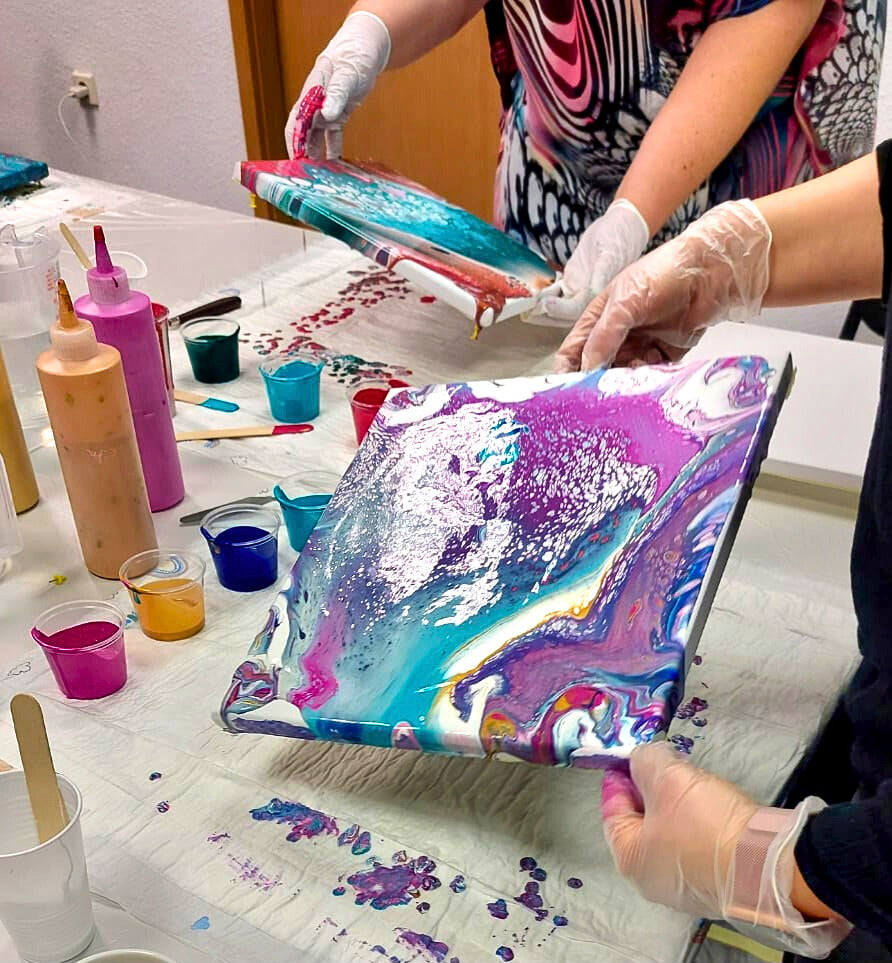 Berlin Acrylic Pouring Workshop - Level 1 für Einsteiger